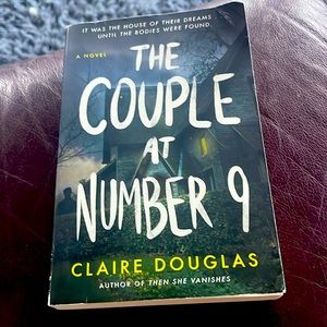 The Couple at Number 9 Claire Douglas